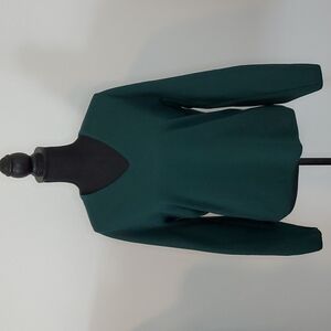 VTG PENDLETON  100% VIRGIN WOOL V- NECK SWEATER. SZ M MADE IN THE U.S.A.